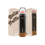 Braun AquaFlask Colorwave Chill Bottle Edelstahl Trinkflasche 650 ml (22 oz) mit Schraubdeckel neben Originalverpackung in Butter Truffle